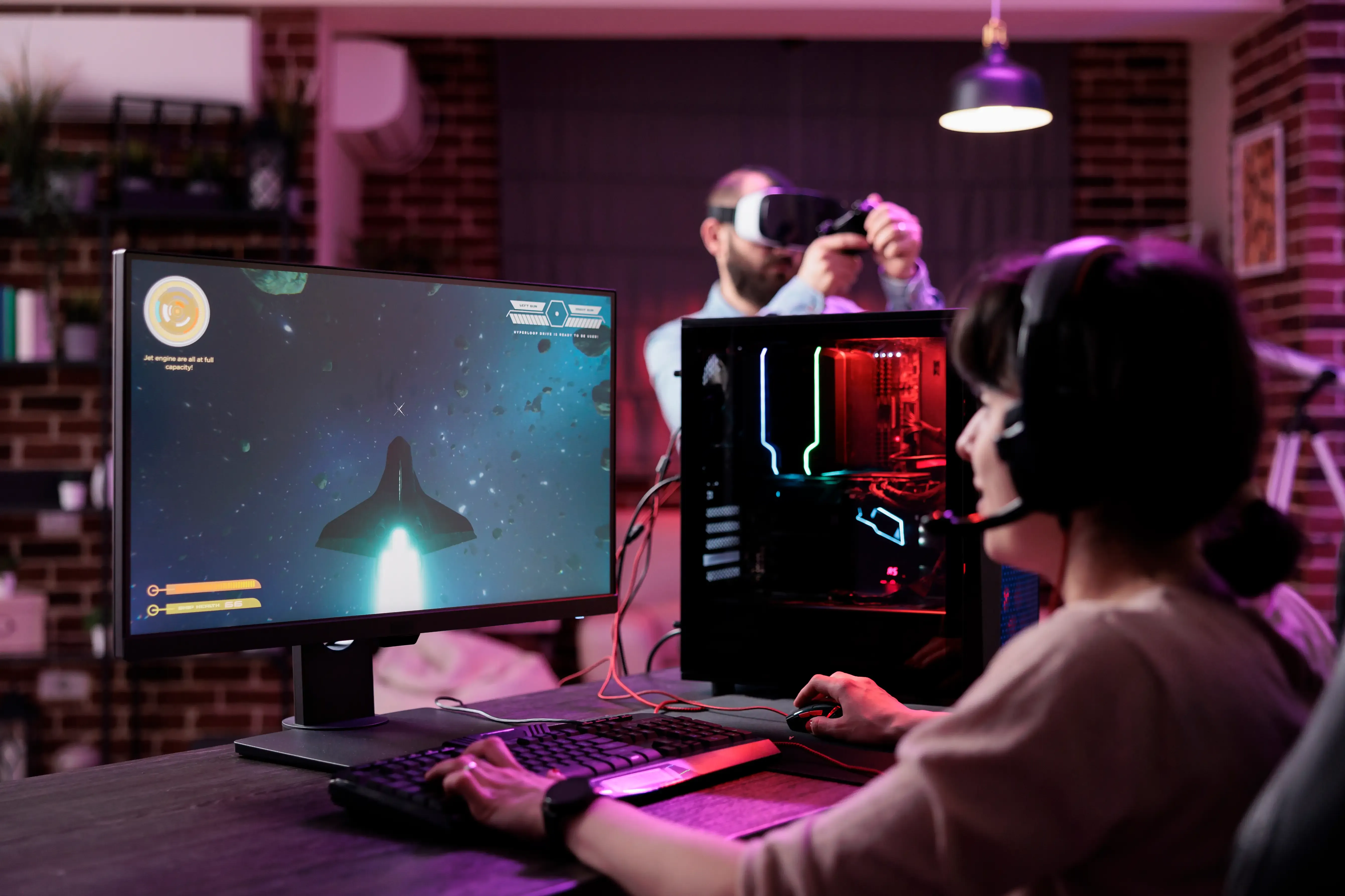 Unity ile oyun geliştiren öğrenciler